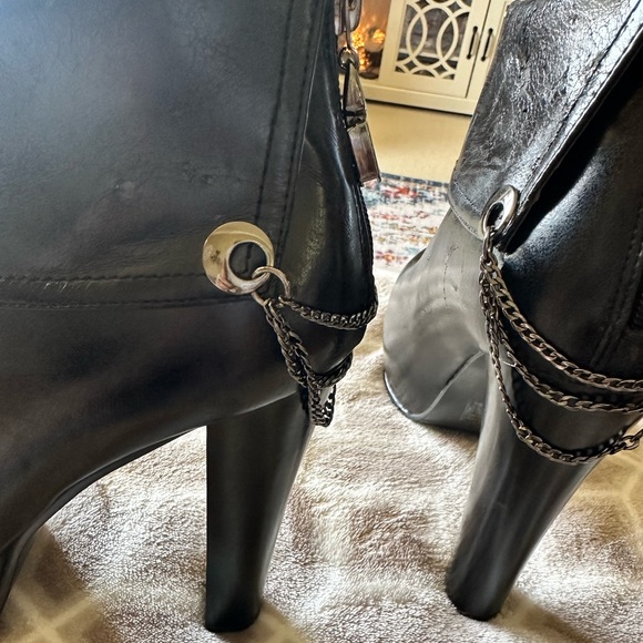 Italina Black Faux Leather w/ Chains High Heel Booties / Fold Over Ankle Boots. - Picture 4 of 12